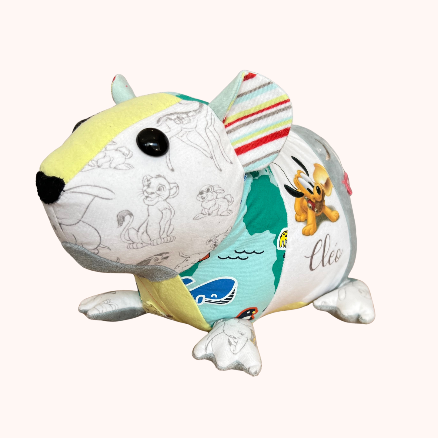 Cochon d'inde en peluche souvenir
