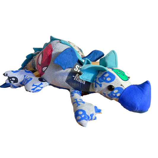 Dragon en peluche souvenir